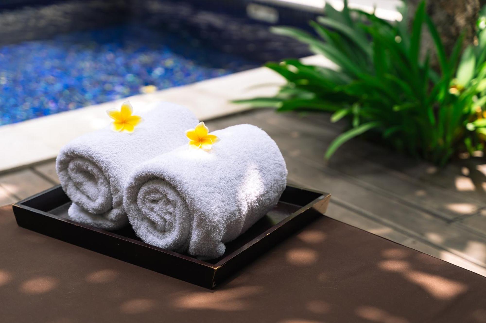 The Light Exclusive Villas And Spa - Chse Certified Seminyak Dış mekan fotoğraf
